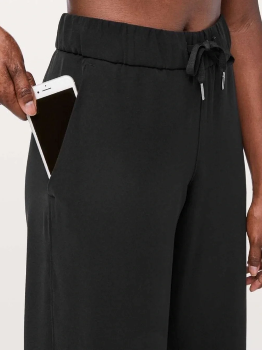 lululemon On the Fly 7/8 Wide Leg Pants
